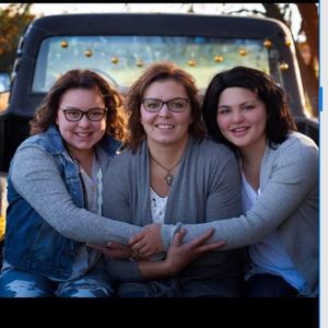 Meet your Posher, Della